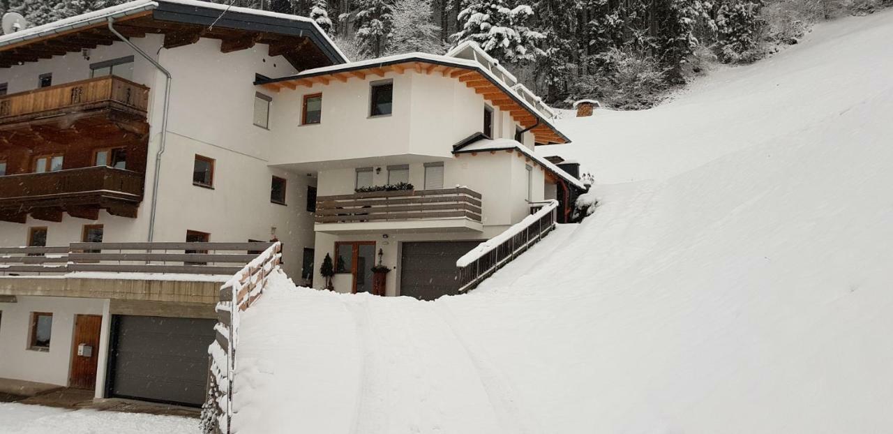 Ferienwohnung Apart Hambergblick Emberg Exterior foto